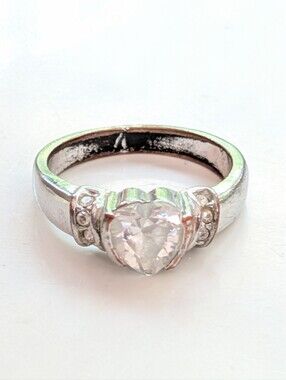 Vintage 90s Silver Tone Faceted Glass Heart Romantic Love Ring Size 7